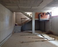 Venta - Commercial - Los Montesinos