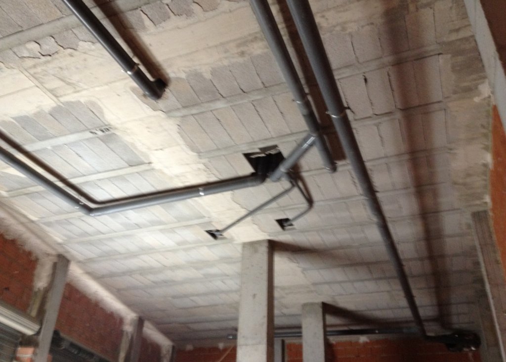 Venta - Commercial - Los Montesinos