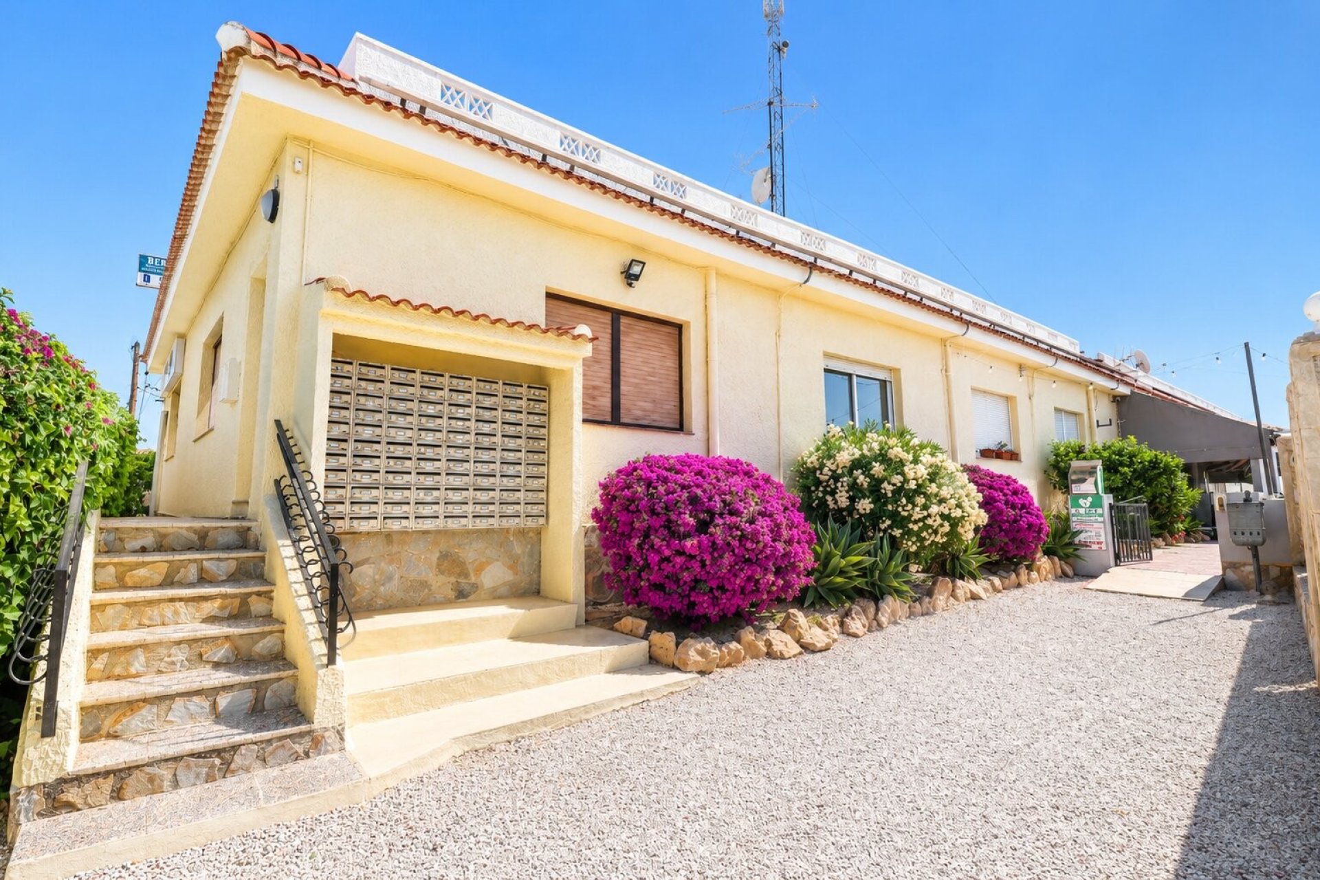 Venta - Commercial (Rental) - Ciudad Quesada - Rojales