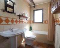 Venta - Finca / Country Property - Albatera - Albatera - Country