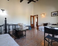 Venta - Finca / Country Property - Albatera - Albatera - Country