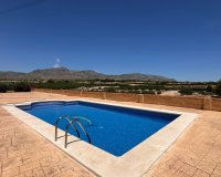 Venta - Finca / Country Property - Albatera - Albatera - Country