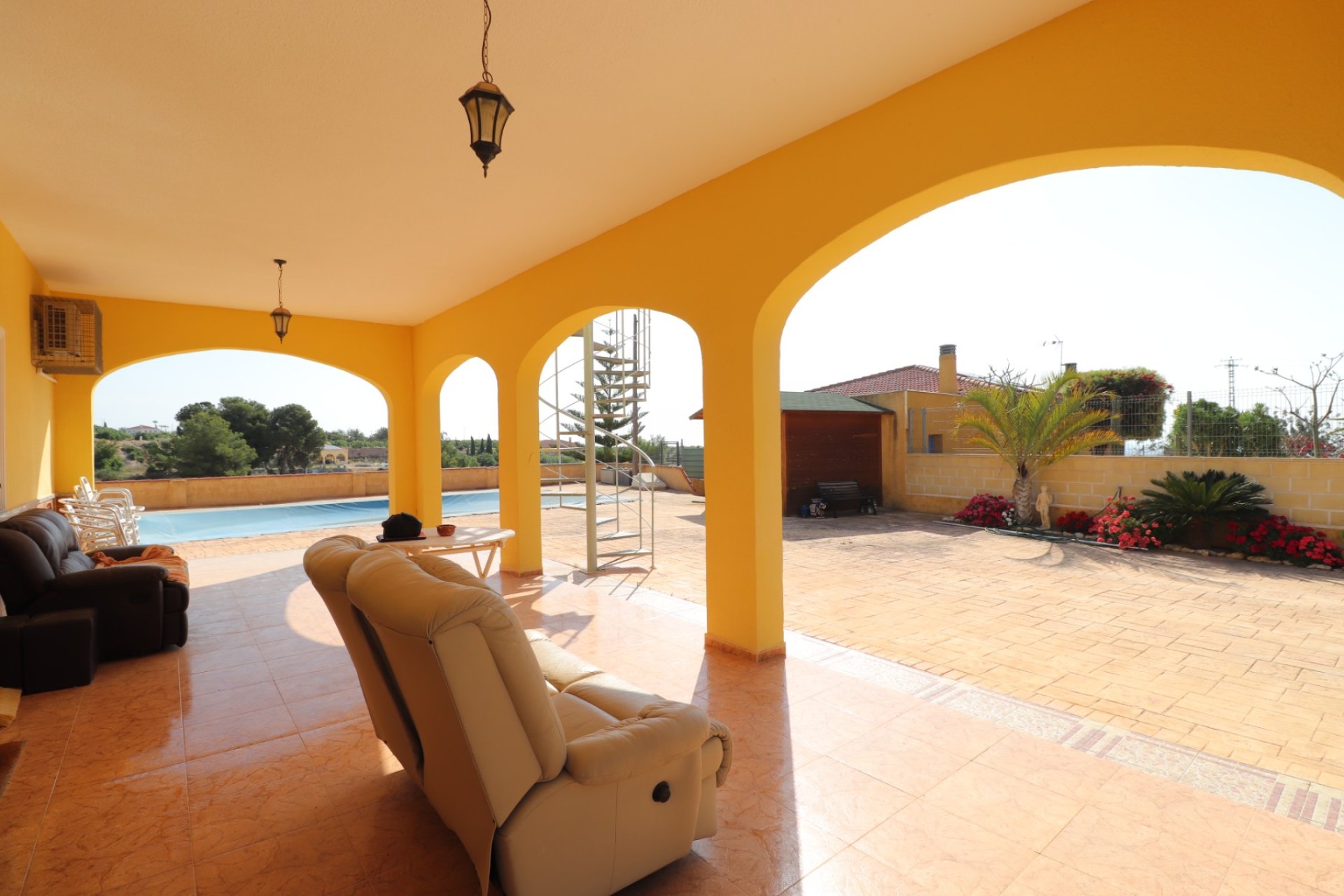 Venta - Finca / Country Property - Albatera - Albatera - Country