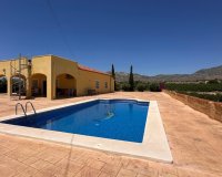 Venta - Finca / Country Property - Albatera - Albatera - Country