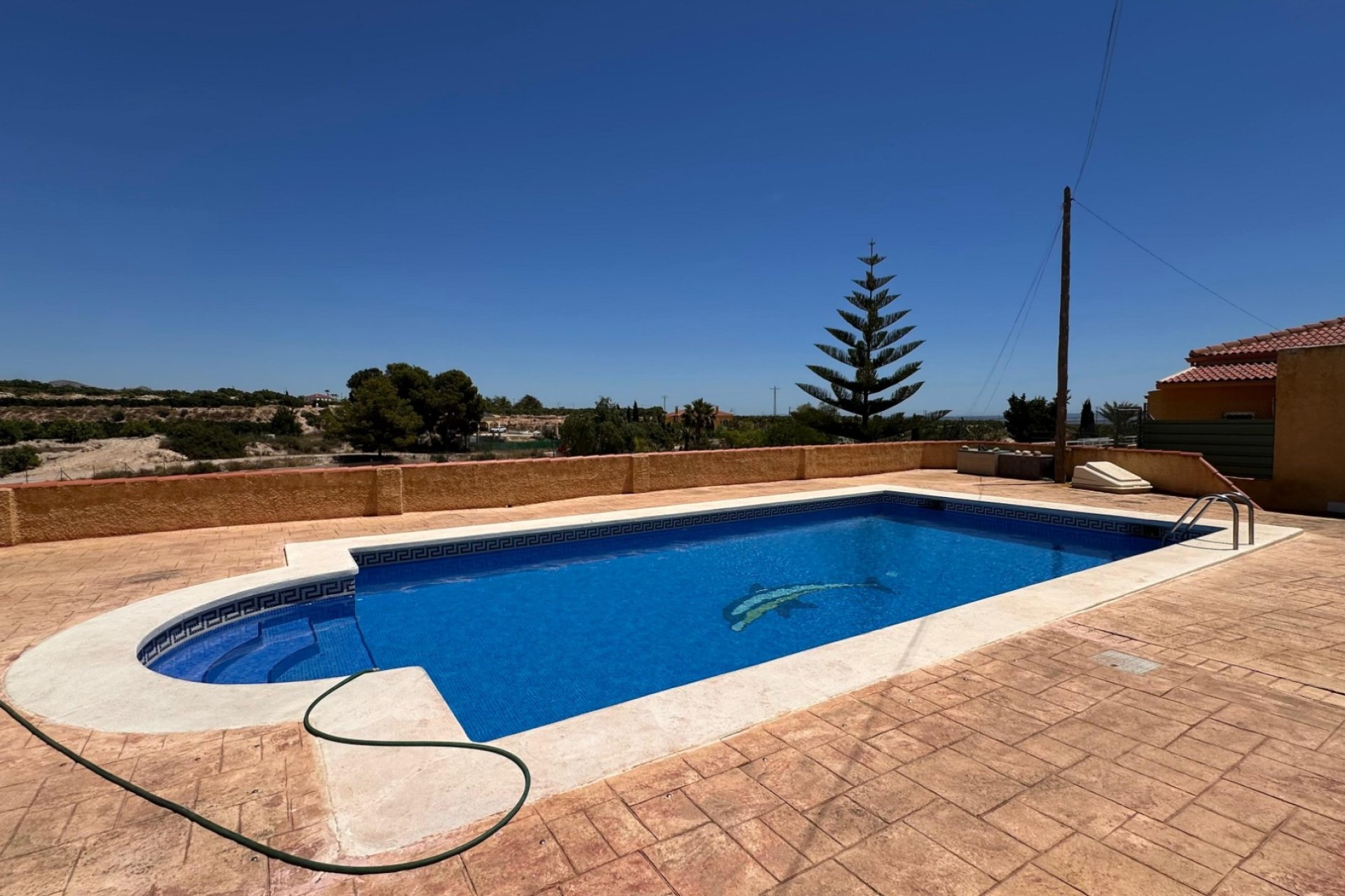 Venta - Finca / Country Property - Albatera - Albatera - Country