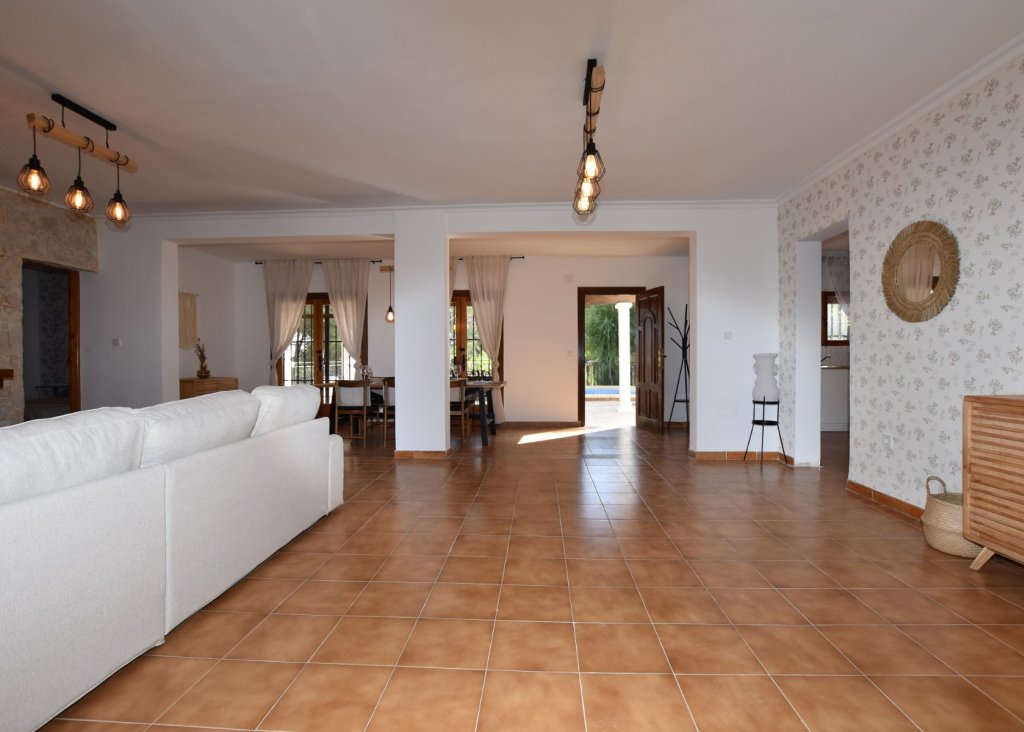 Venta - Finca / Country Property - Algorfa - Montemar
