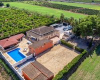 Venta - Finca / Country Property - Almoradí - Las Heredades