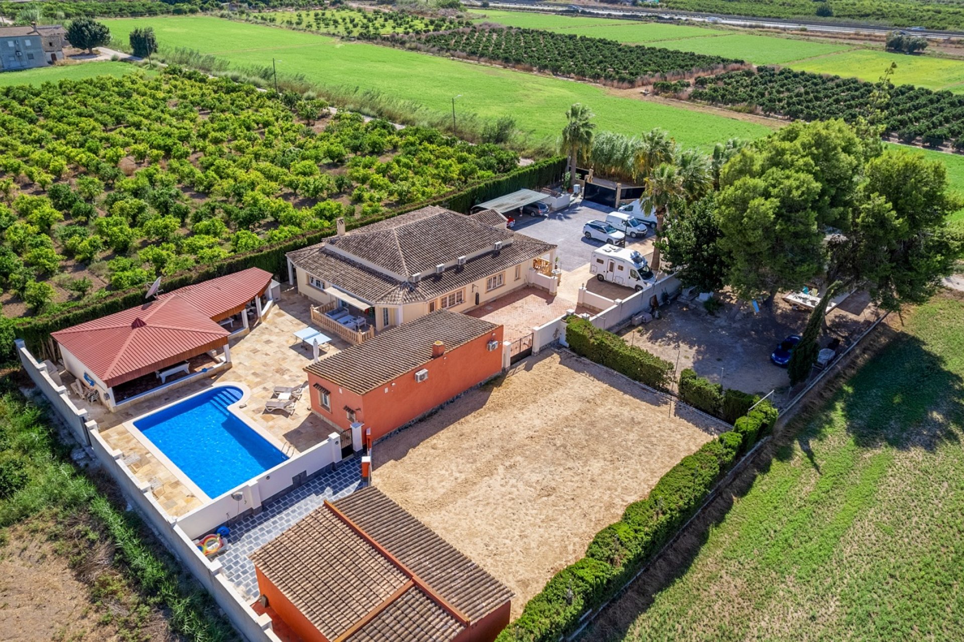 Venta - Finca / Country Property - Almoradí - Las Heredades
