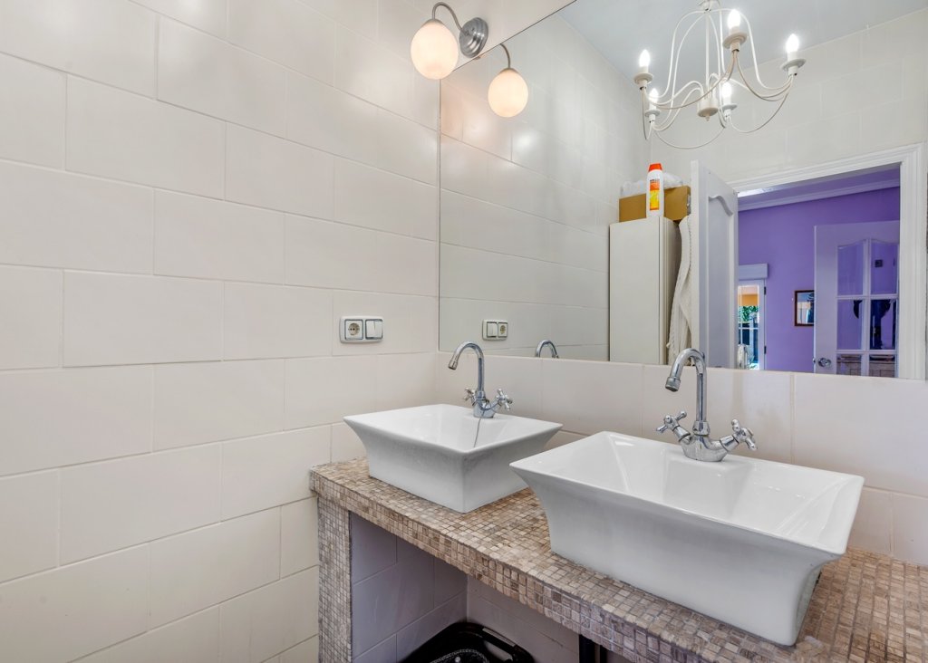 Venta - Finca / Country Property - Almoradí - Las Heredades