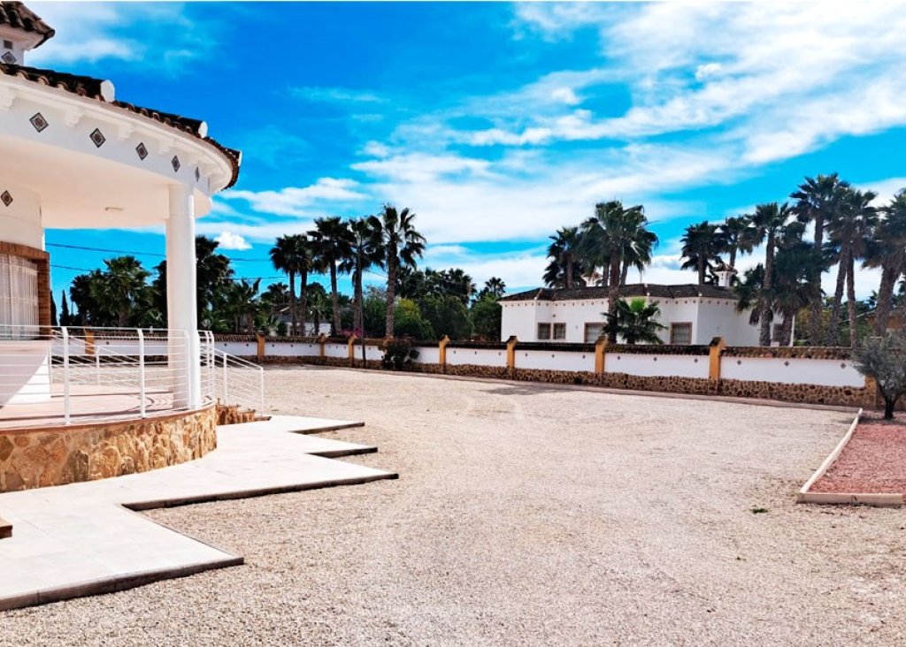 Venta - Finca / Country Property - Catral - Catral - Country