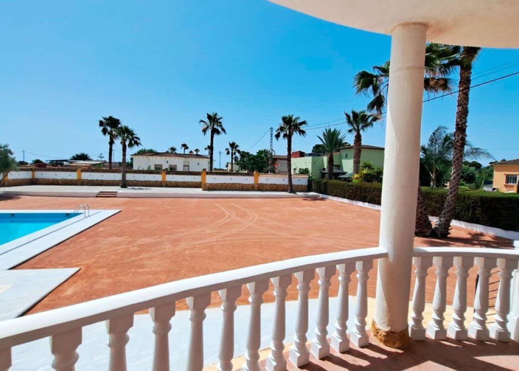 Venta - Finca / Country Property - Catral - Catral - Country