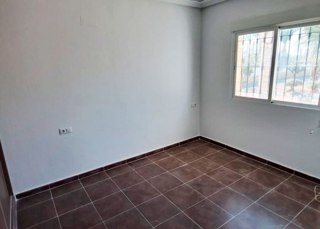 Venta - Finca / Country Property - Catral - Catral - Country