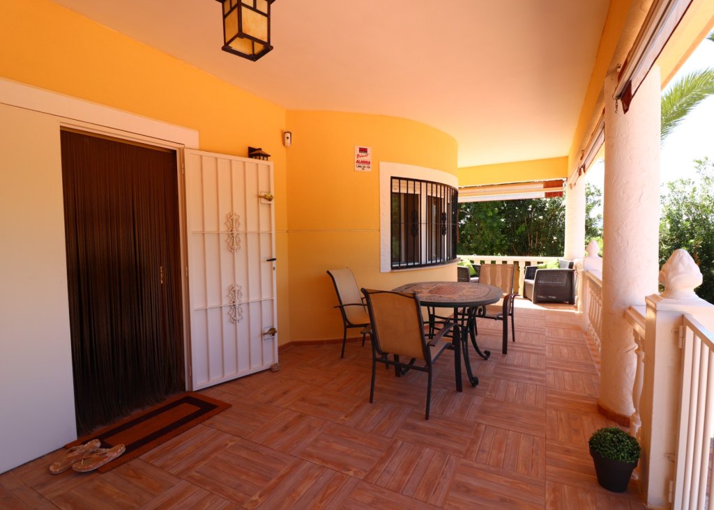 Venta - Finca / Country Property - Catral - Catral - Country