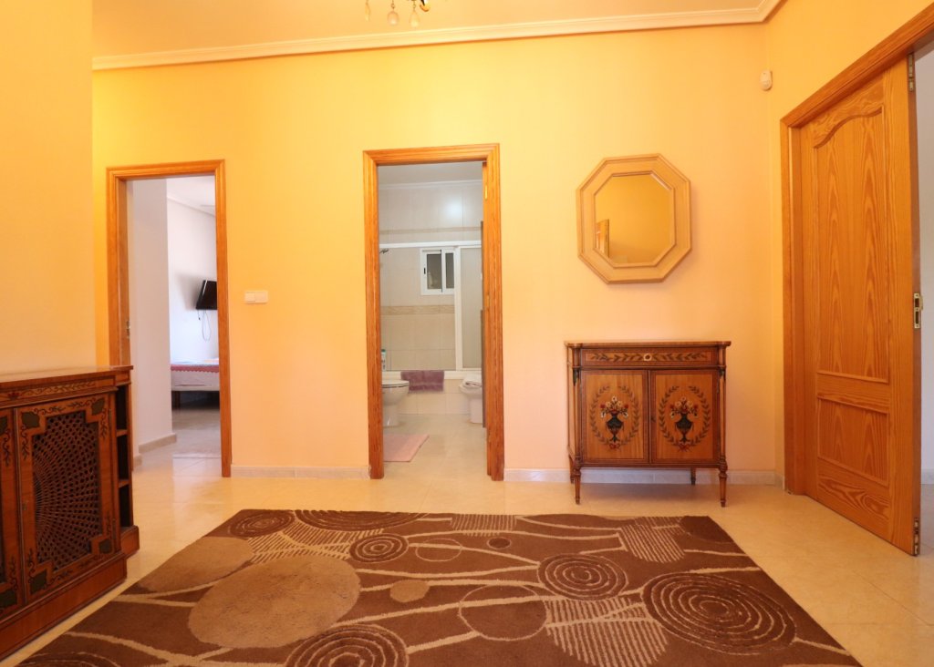 Venta - Finca / Country Property - Catral - Catral - Country