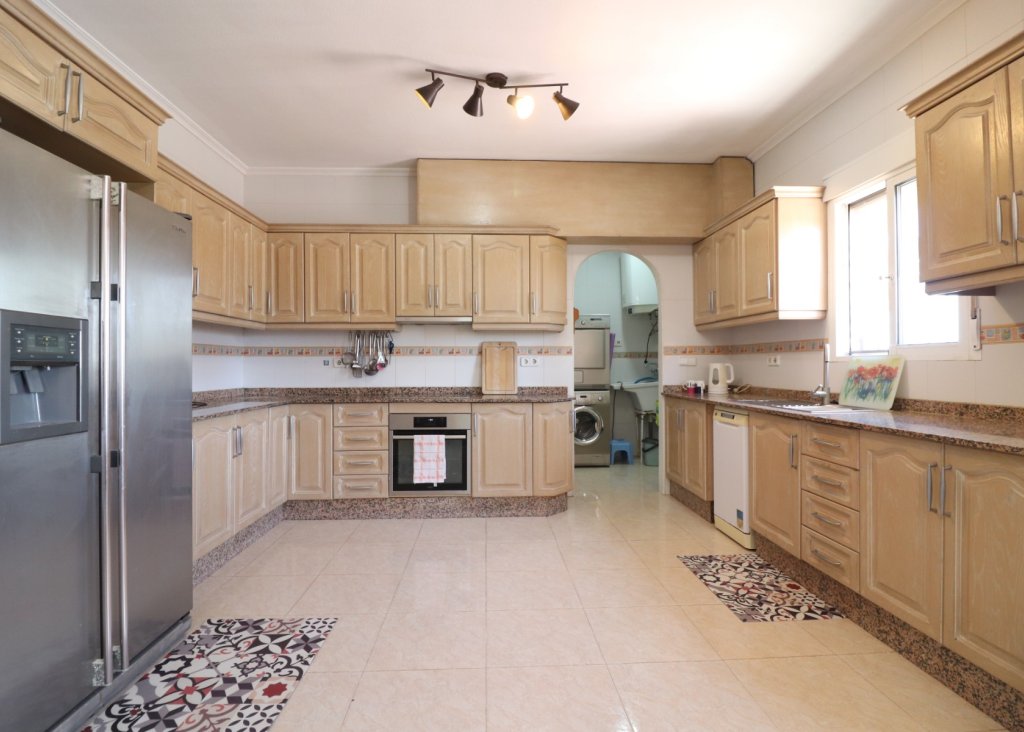 Venta - Finca / Country Property - Catral - Catral - Country