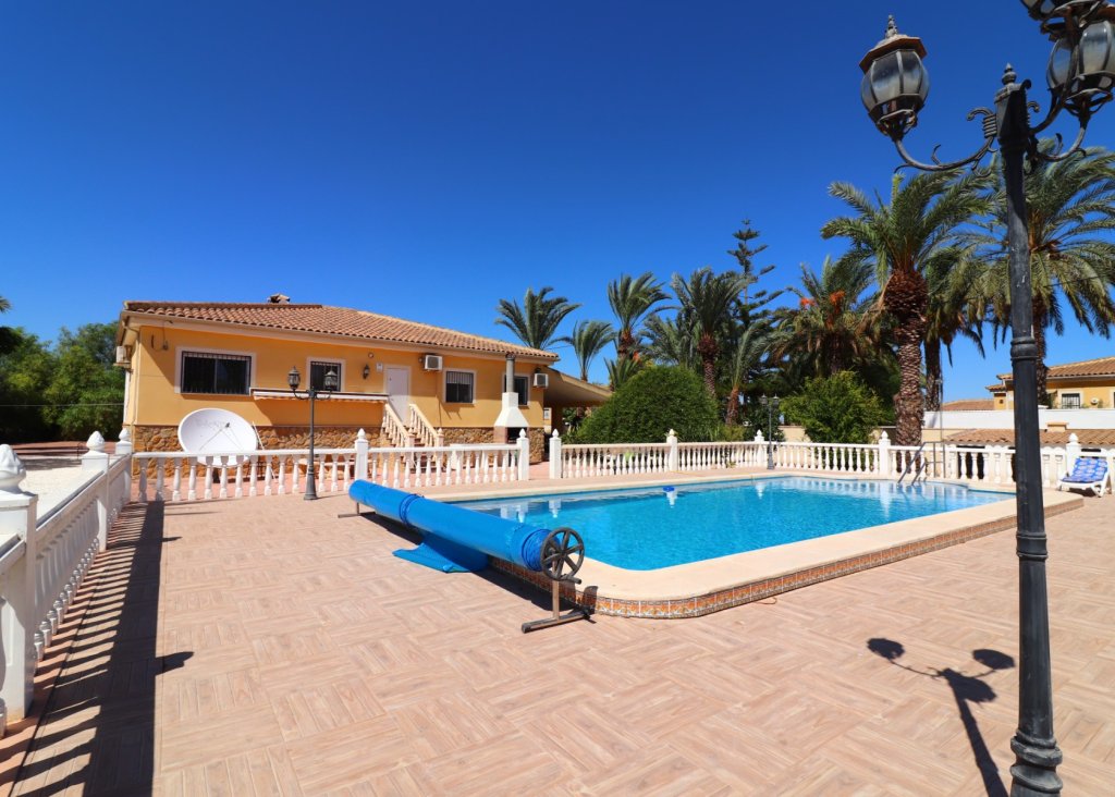 Venta - Finca / Country Property - Catral - Catral - Country