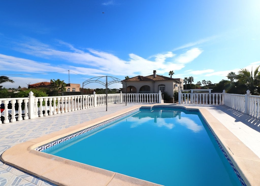 Venta - Finca / Country Property - Catral - Catral - Country