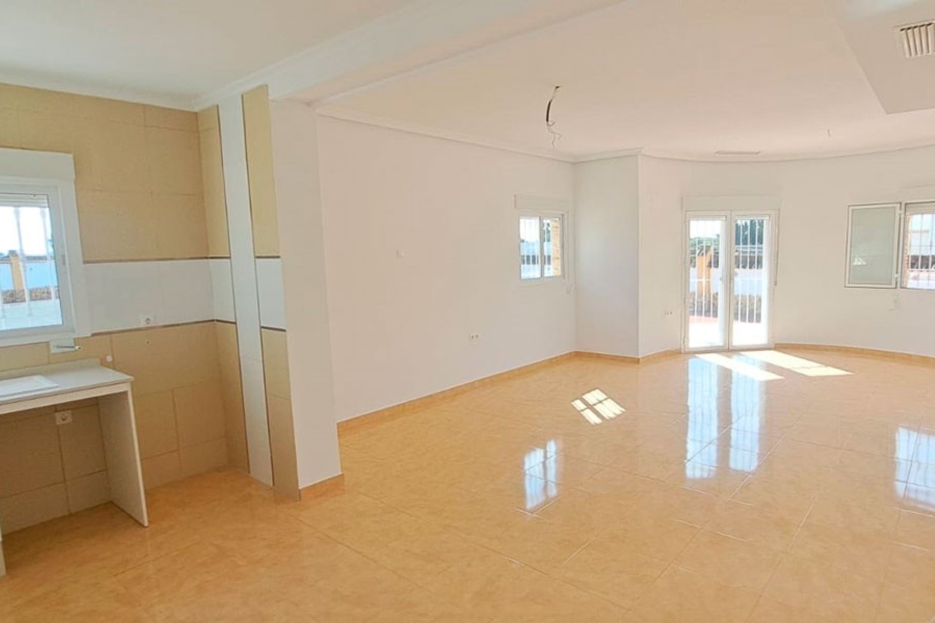 Venta - Finca / Country Property - Catral - Catral - Country