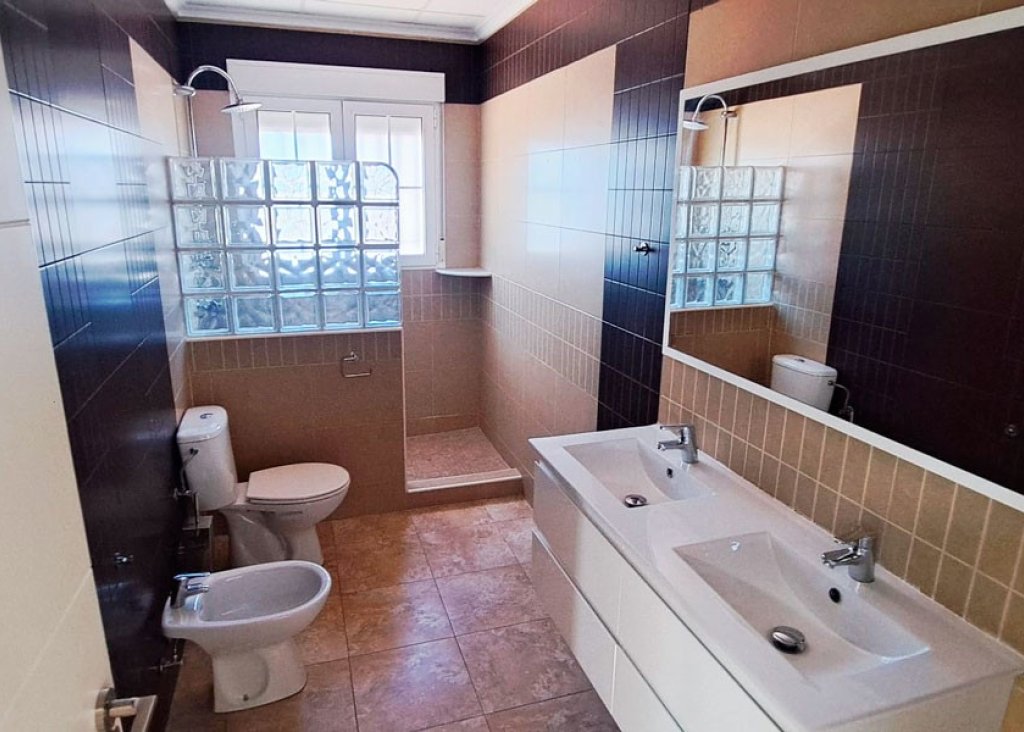 Venta - Finca / Country Property - Catral - Catral - Country