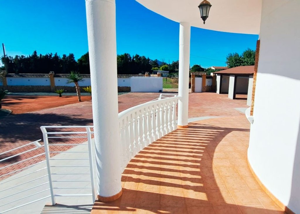 Venta - Finca / Country Property - Catral - Catral - Country