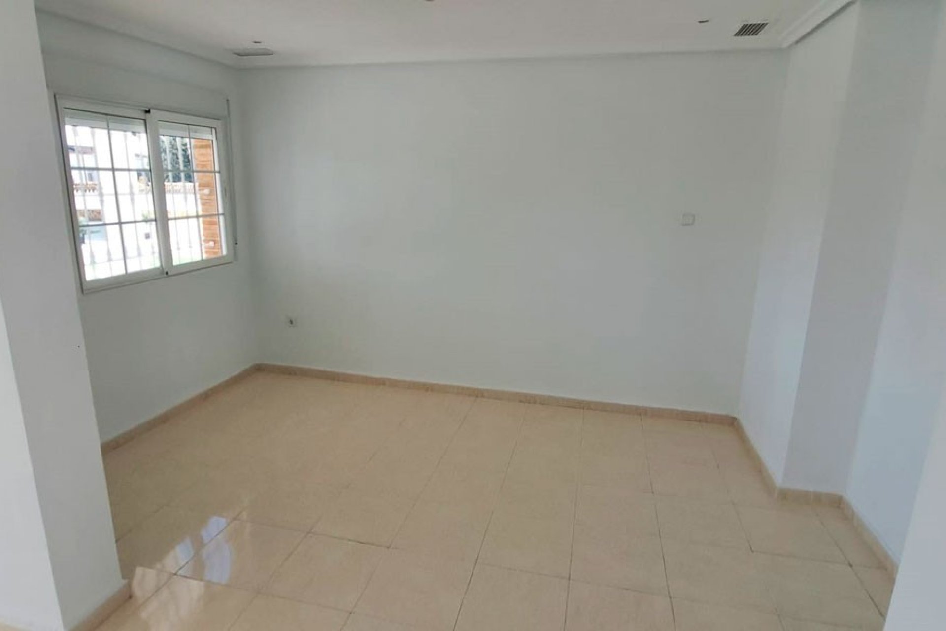 Venta - Finca / Country Property - Catral - Catral - Country