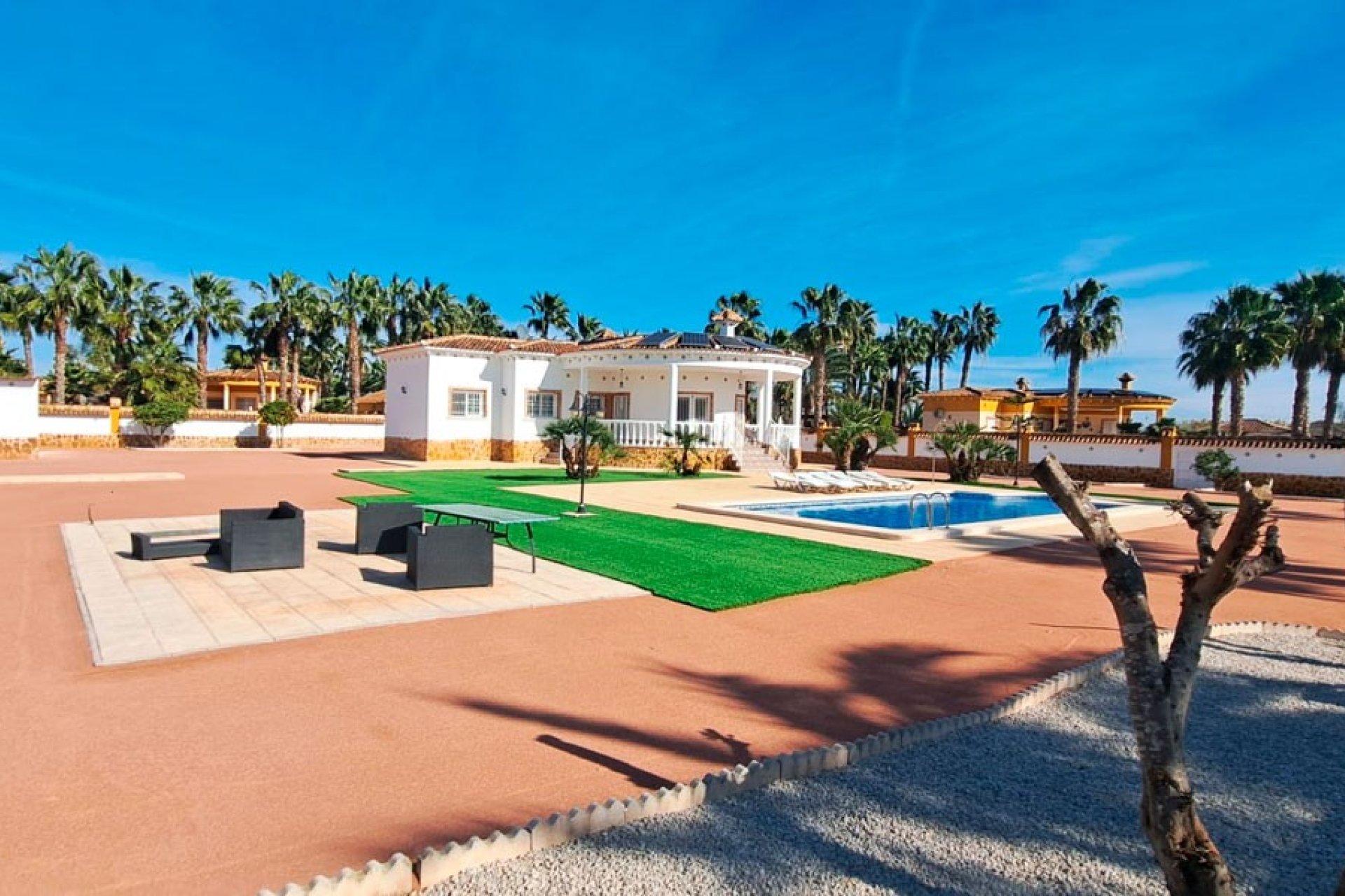 Venta - Finca / Country Property - Catral - Catral - Country
