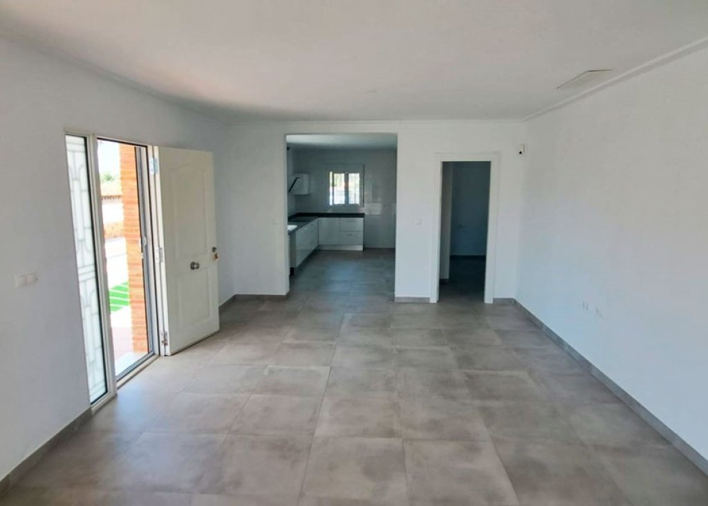 Venta - Finca / Country Property - Catral - Catral - Country