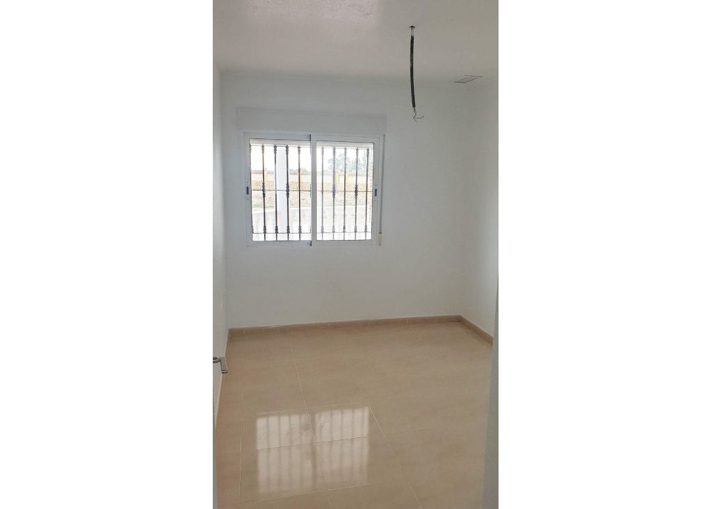 Venta - Finca / Country Property - Catral - Catral - Country