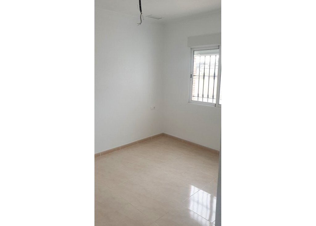Venta - Finca / Country Property - Catral - Catral - Country