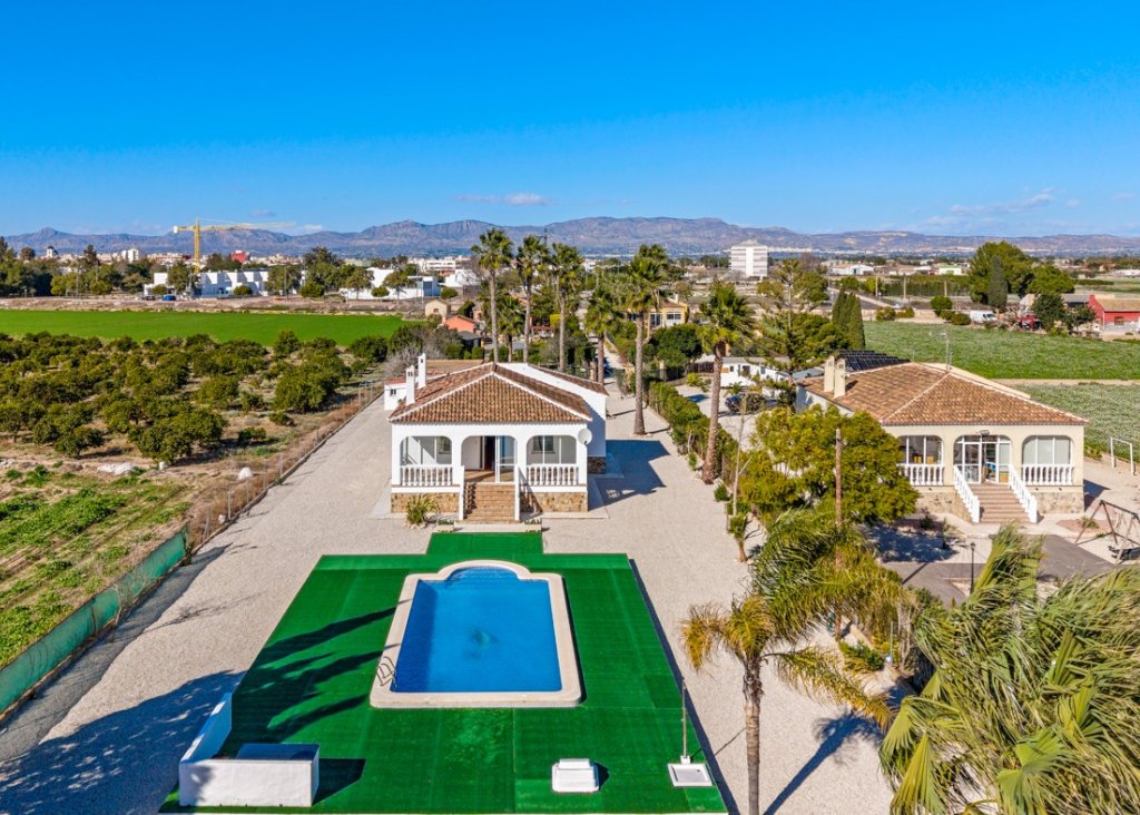 Venta - Finca / Country Property - Dolores