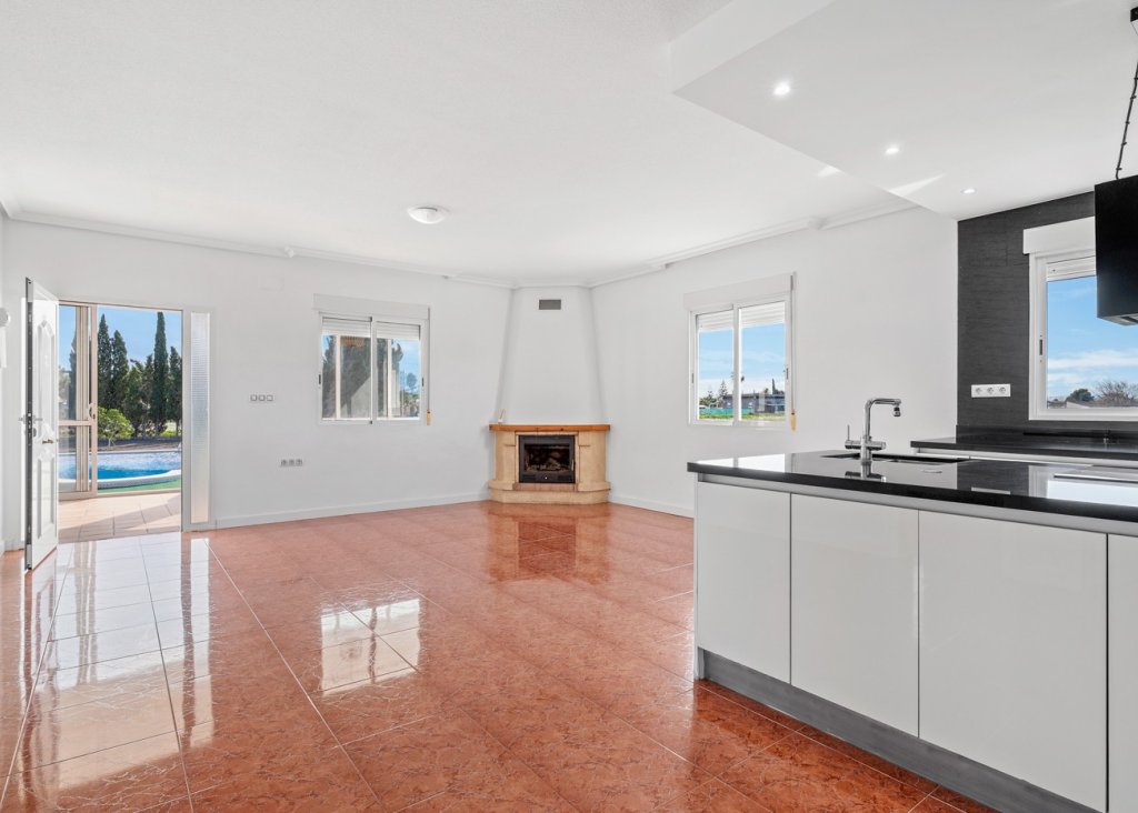 Venta - Finca / Country Property - Dolores