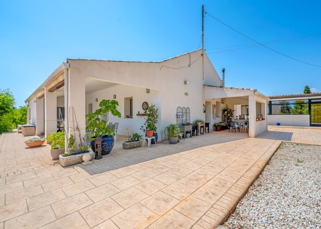 Venta - Finca / Country Property - Elche/Elx - Elche