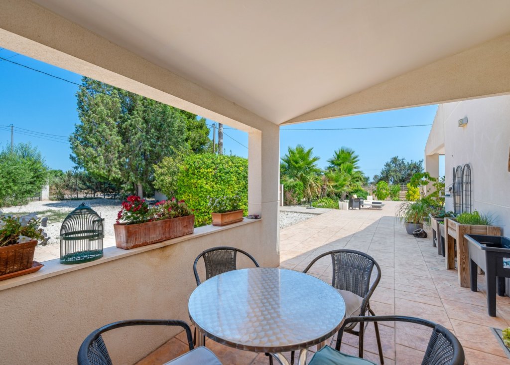 Venta - Finca / Country Property - Elche/Elx - Elche