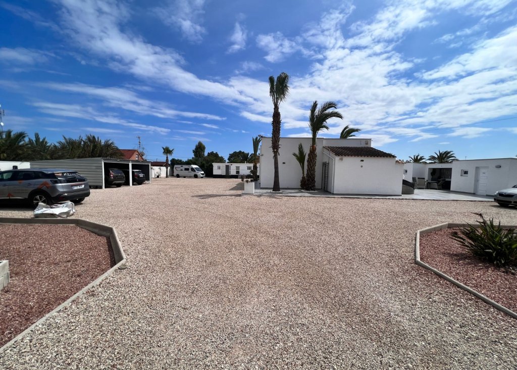 Venta - Finca / Country Property - Elche/Elx - La Marina