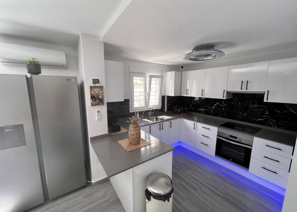 Venta - Finca / Country Property - Elche/Elx - La Marina