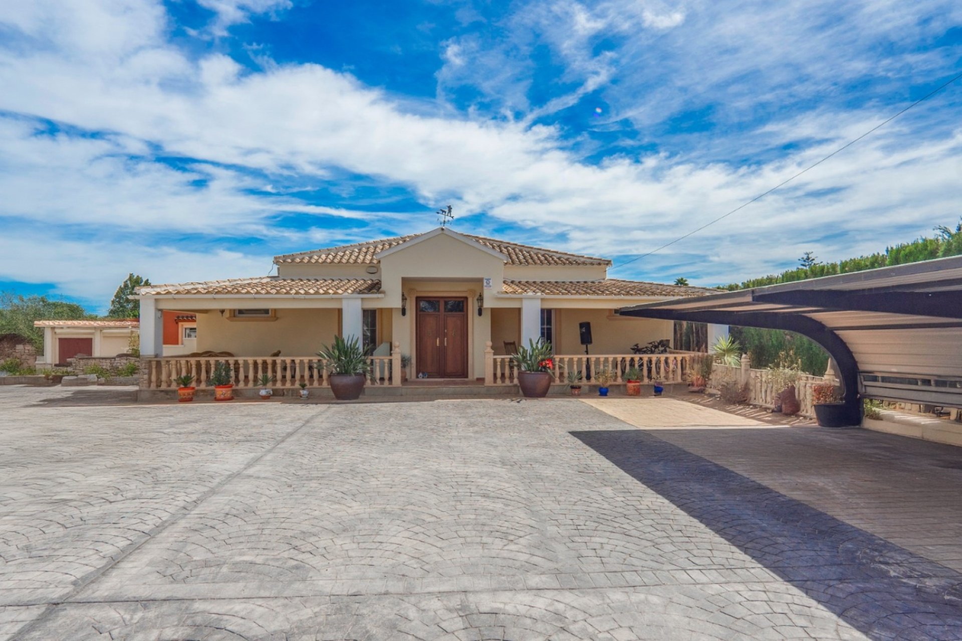 Venta - Finca / Country Property - Heredades