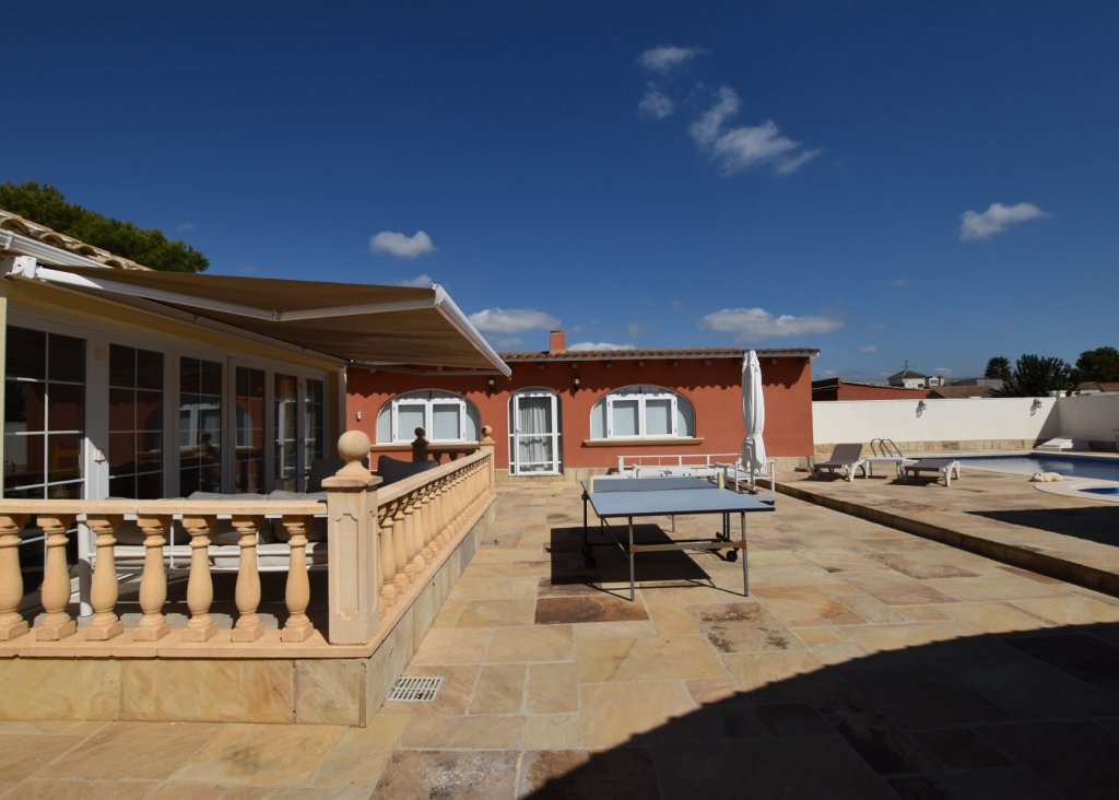 Venta - Finca / Country Property - Heredades