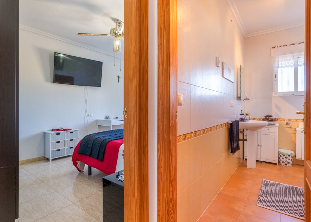 Venta - Finca / Country Property - La Zarza