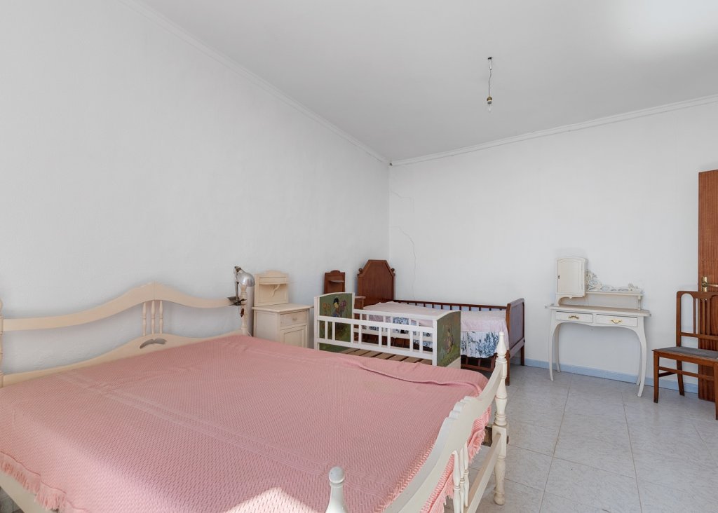 Venta - Finca / Country Property - Orihuela