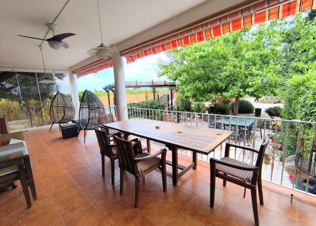 Venta - Finca / Country Property - Orihuela