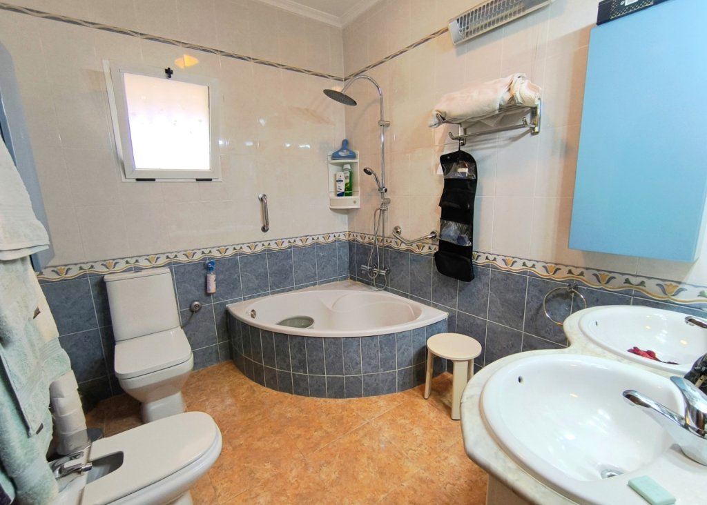 Venta - Finca / Country Property - Orihuela