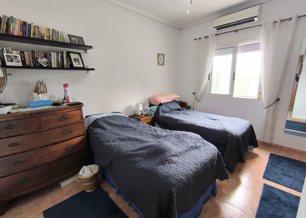 Venta - Finca / Country Property - Orihuela