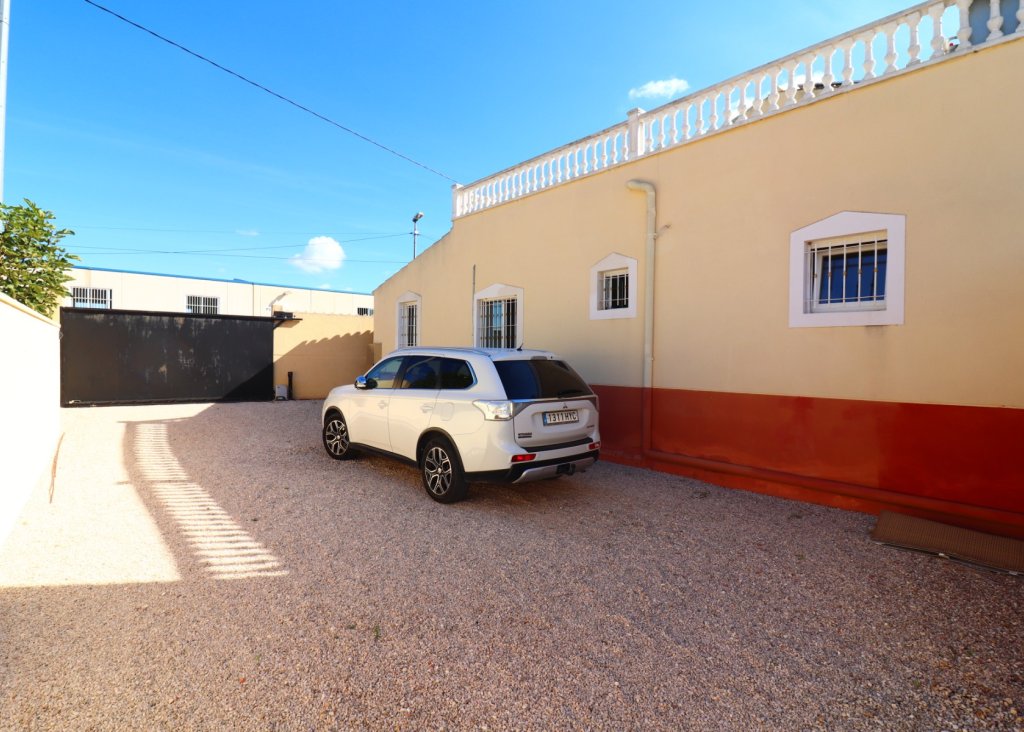 Venta - Finca / Country Property - Rafal - El Mudamiento