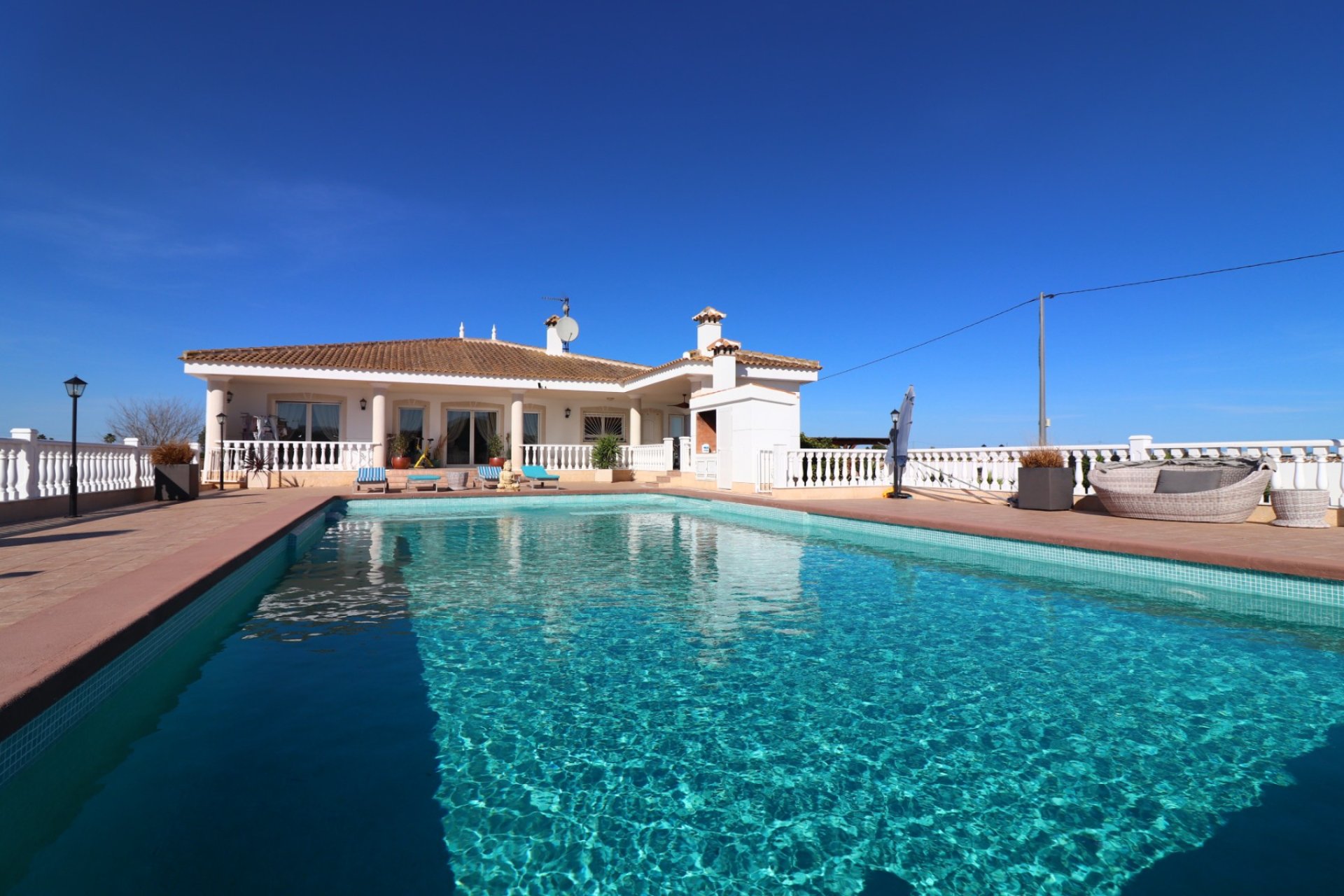 Venta - Finca / Country Property - Rojales - Rojales - Country