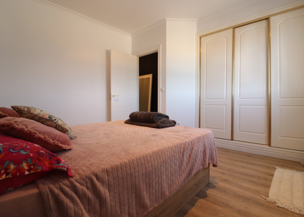 Venta - Finca / Country Property - Rojales - Rojales - Country