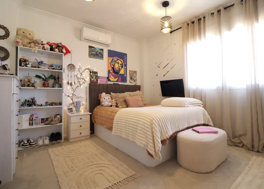 Venta - Finca / Country Property - Rojales - Rojales - Country