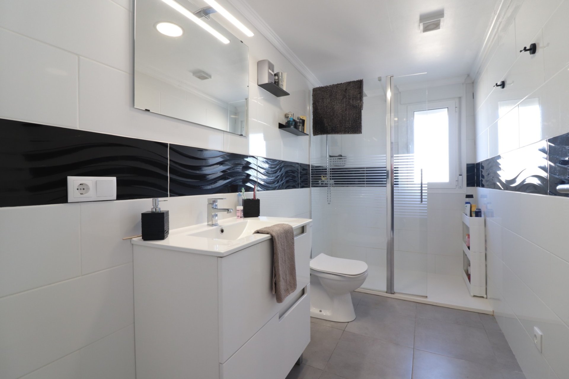 Venta - Finca / Country Property - Rojales - Rojales - Country