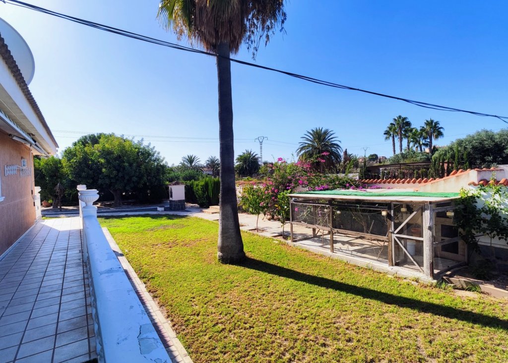 Venta - Finca / Country Property - San Miguel de Salinas