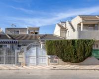 Venta - Semi - Detached Villa - Torrevieja - El chaparral