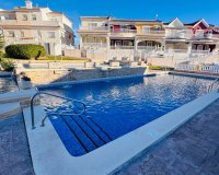 Venta - Terraced house / Townhouse - Benijófar